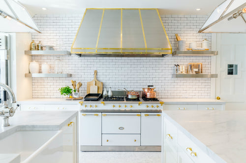 Here's Why A Stainless Steel Backsplash Just Might Be The Most Durable For  Your Kitchen